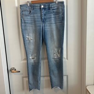 White House Black Market embellished Distressed everyday soft skinny ankle jeans